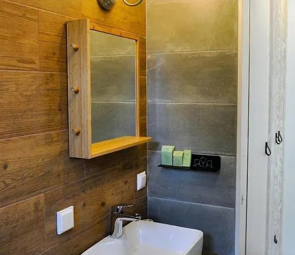 St Anastasia ホテル