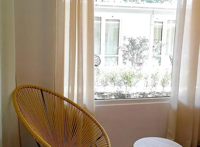 St Anastasia Hotell *