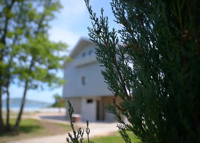 St Anastasia * ブルガス